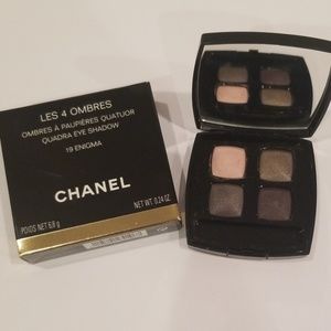 Chanel Eyeshadow Quad [19 Enigma]